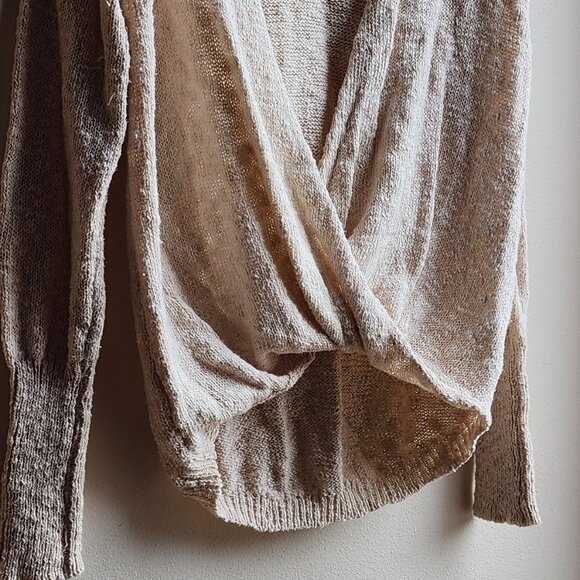 Pink Republic Cream Deep V-Neck Crossover Sweater Size Medium - Picture 5 of 16